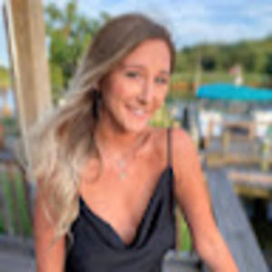 Meet your Posher, Casey